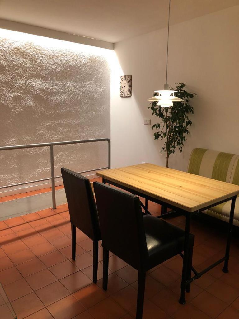 Apartamentos Tibula Museo ميريذا المظهر الخارجي الصورة